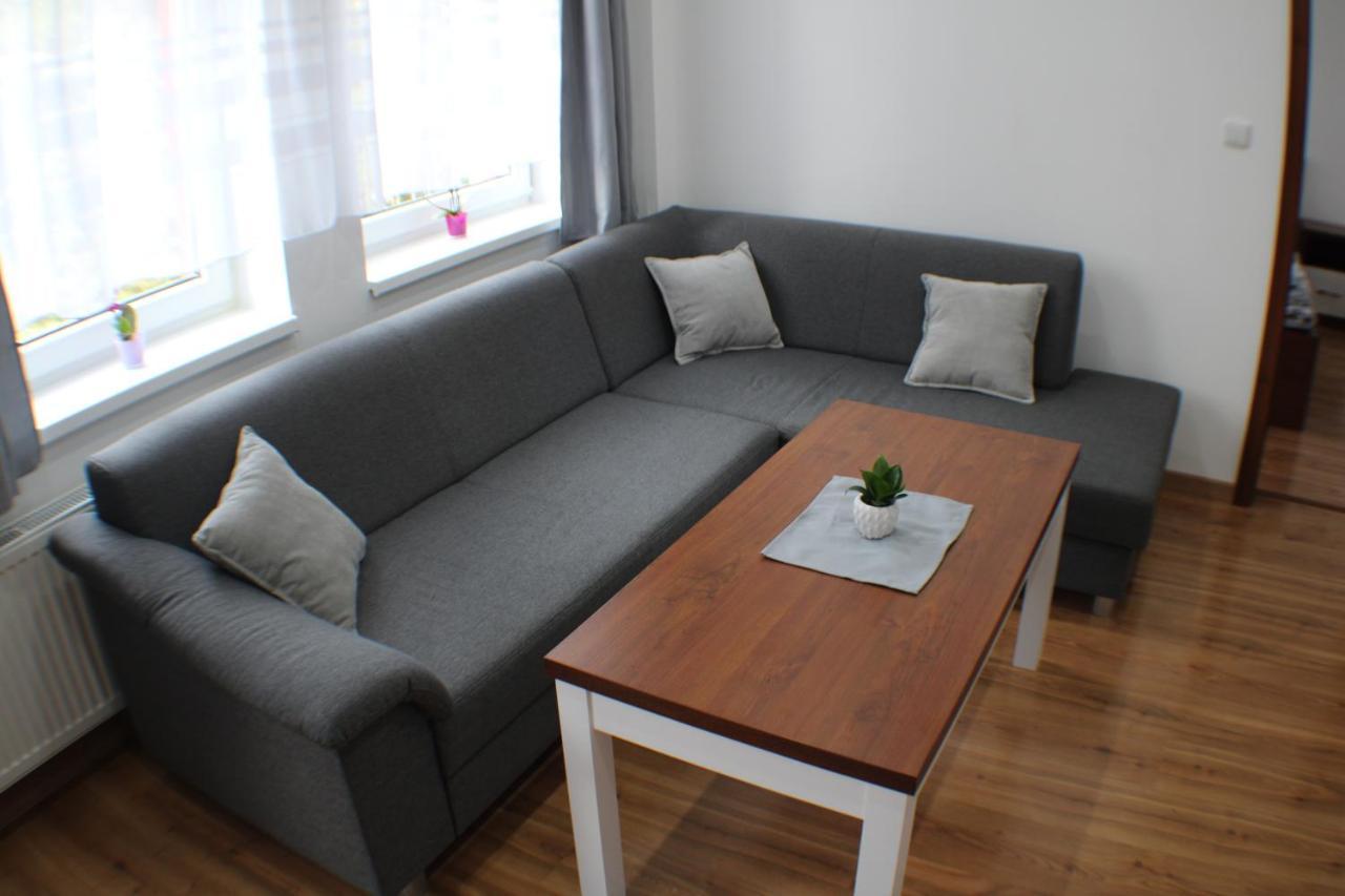 Apartman Kubo Liptovský Mikuláš Dış mekan fotoğraf